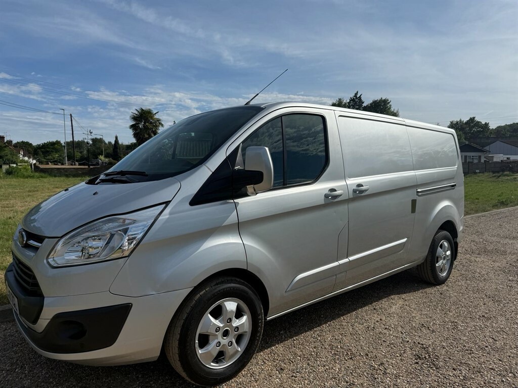 Ford Transit Custom 2.0 L 2.0 Tdci 290 Limited Panel Van Ma BJ17ZGL Silver #3