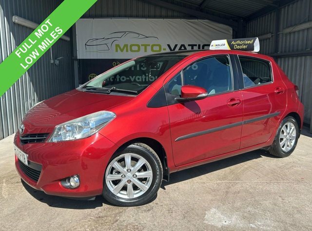 Toyota Yaris 1.33 Dual Vvt-i T Spirit Hatchback Manu Red
