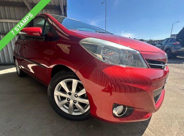 Toyota Yaris 1.33 Dual Vvt-i T Spirit Hatchback Manu SL12FYB Red #2