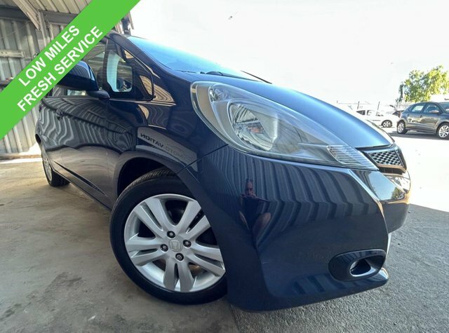 Honda Jazz 1.4 I-vtec Ex Hatchback Cvt Euro 5 99 SL63HWA Blue #2