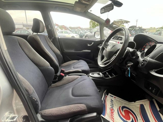 Honda Jazz 1.4 I-vtec Ex Hatchback Cvt Euro 5 99 GX63AHG Silver #4