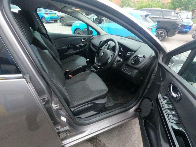 Renault Clio 0.9 Tce Dynamique S Medianav Hatchback SK14CYO Grey #3