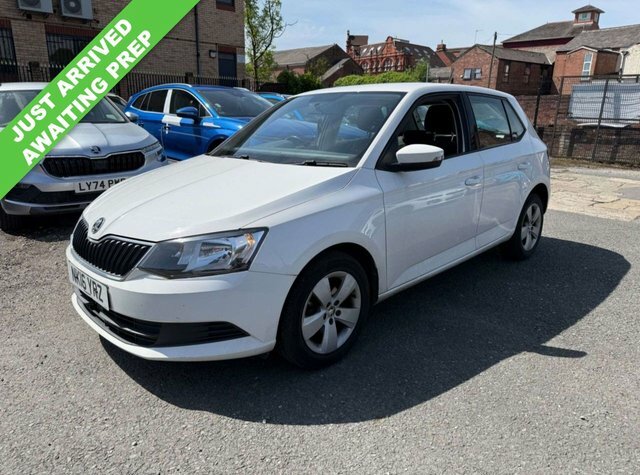 Skoda Fabia 1.2 Tsi Se Hatchback Euro 6 S S White