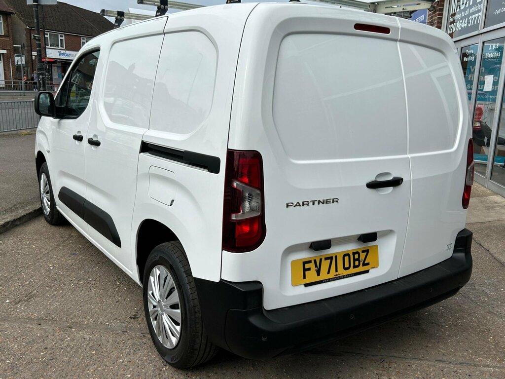 Peugeot Partner 1.5 Bluehdi 650 Professional Premium Standard Pane FV71OBZ White #3
