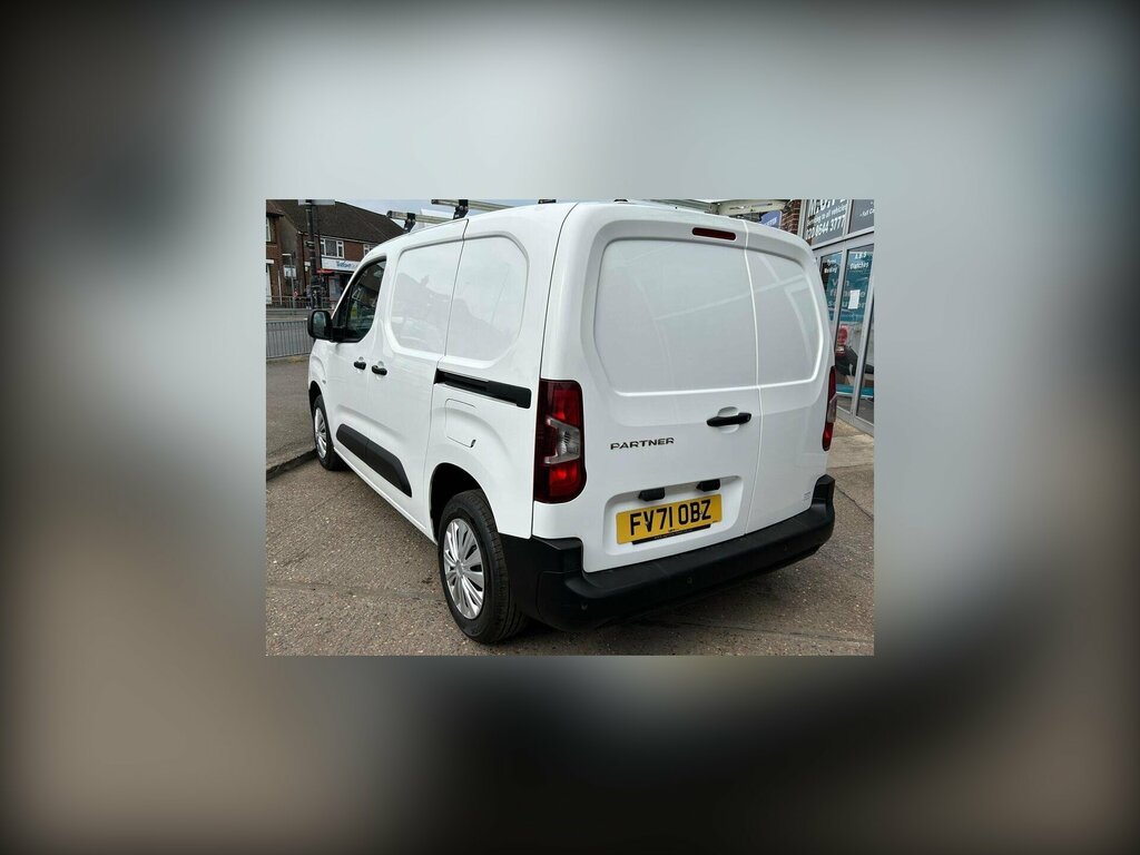 Citroen Berlingo 1.5 Bluehdi 1000 Enterprise M Panel Van FV71OBZ White #3