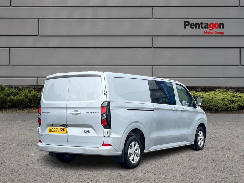 Ford Transit Custom 2.5 320 Duratec 11.8Kwh Limited Crew Van Double Ca WO25UPF Silver #4