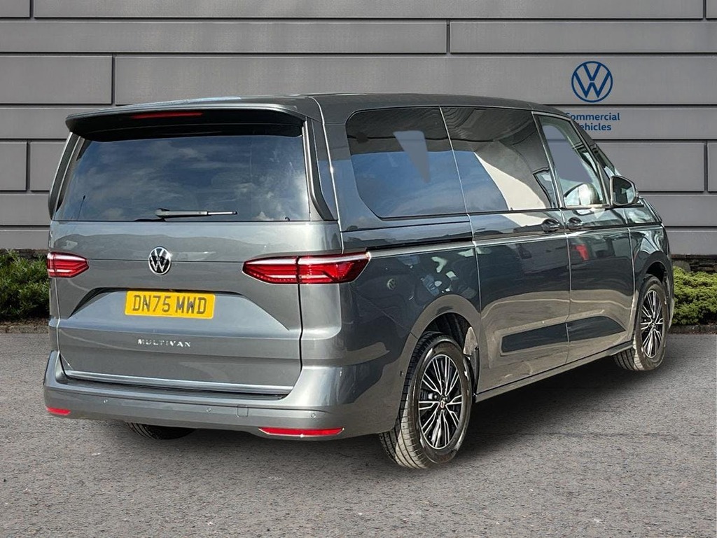 Volkswagen Multivan 2.0 Tdi Style Long Mpv Dsg Euro 6 Ss Grey #4