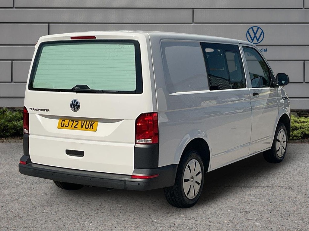 Volkswagen Transporter 2.0 Tdi T30 Startline Kombi Double Cab GJ72VUK White #4