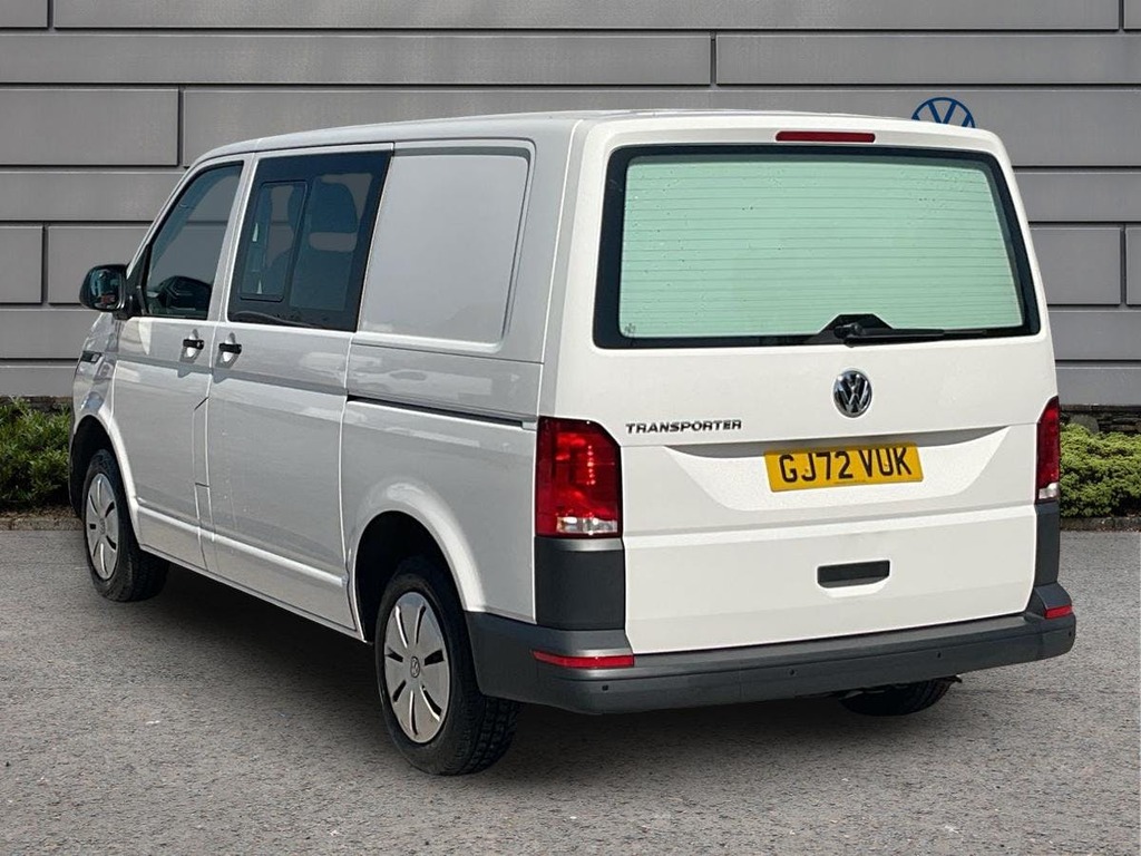 Volkswagen Transporter 2.0 Tdi T30 Startline Kombi Double Cab GJ72VUK White #2