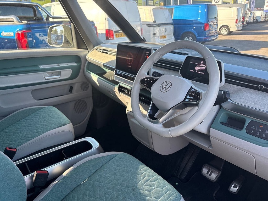 Volkswagen ID.Buzz Pro 77Kwh Style Mpv 204 Ps DS74NLM White #5