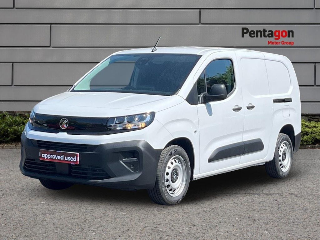 Vauxhall Combo 1.5 Prime Plus Panel Van 6Dr Xl Euro DS26MHN White #3