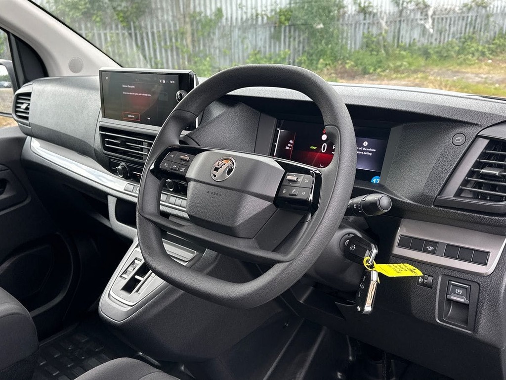 Vauxhall Vivaro 75Kwh Prime Xl Panel Van 6Dr Lwb 11 White #5