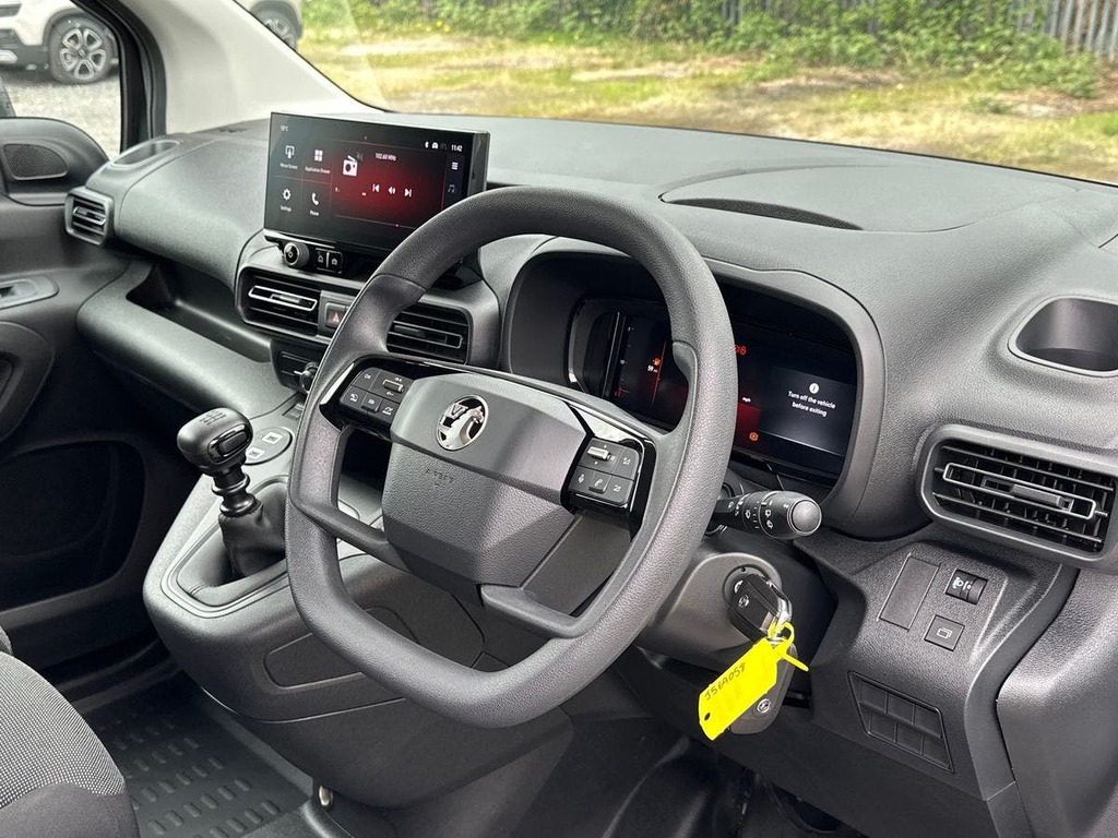 Vauxhall Combo 1.5 Prime Plus Panel Van 6Dr Xl Euro DS26MGO White #5