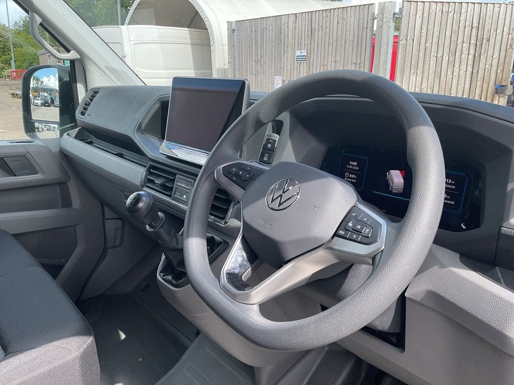 Volkswagen Crafter 2.0 Tdi Cr35 Commerce Panel Van GL74JPJ White #5