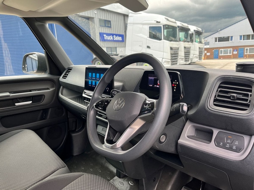 Volkswagen ID.Buzz Pro 77Kwh Commerce Plus Panel Van Aut DG24ODT Silver #5