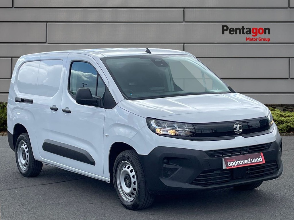 Vauxhall Combo 1.5 Prime Plus Panel Van 6Dr Xl Euro White