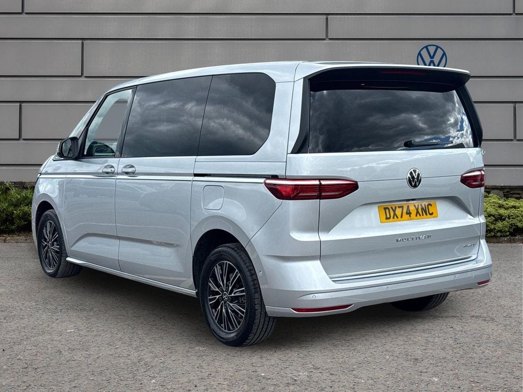 Volkswagen Multivan 1.4 Tsi 13Kwh Style Mpv Plug In Hybrid Silver #2