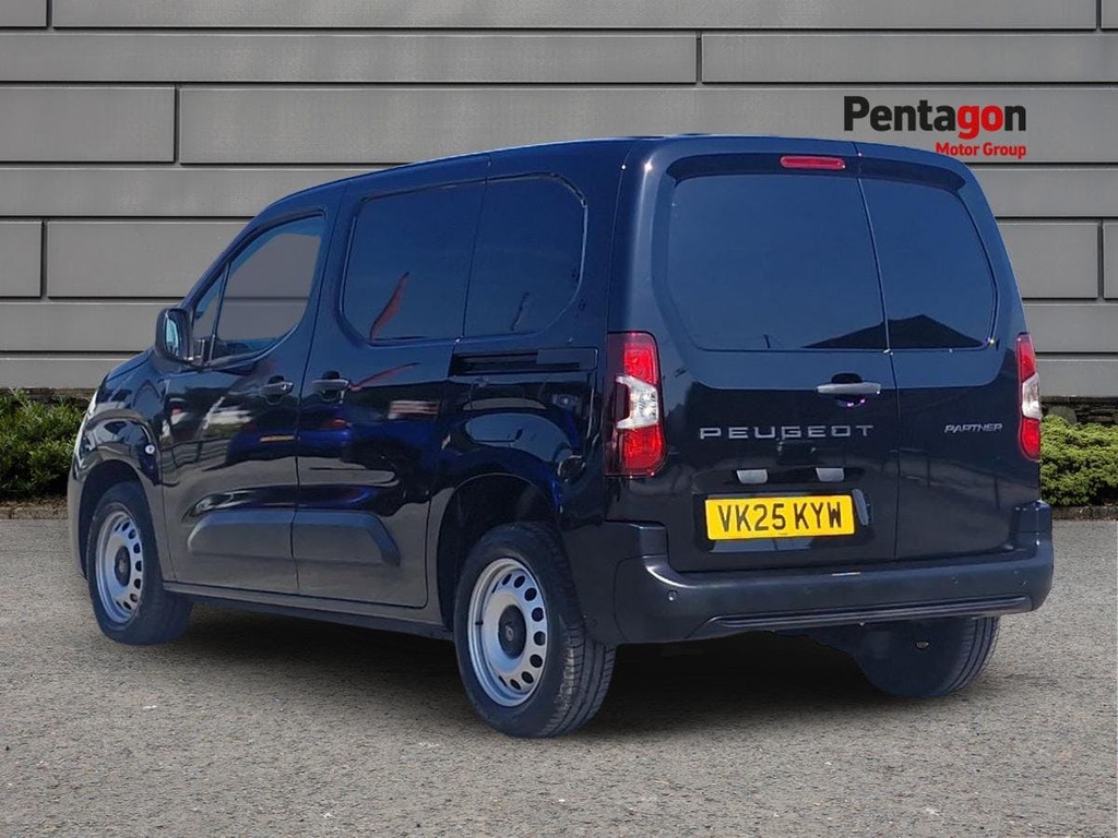 Peugeot Partner 1.5 Bluehdi 1000 Professional Plus Standard Panel VK25KYW Black #2