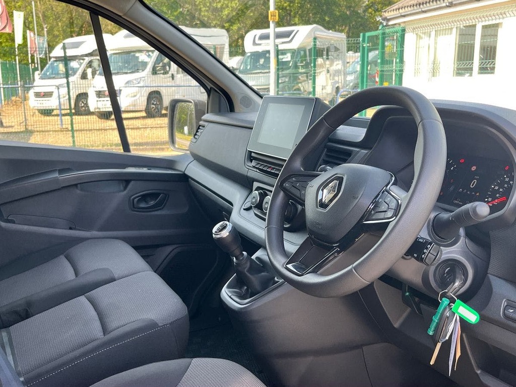 Renault Trafic 2.0 Dci Blue Ll30 Advance Panel Van Man MD24TVA White #5