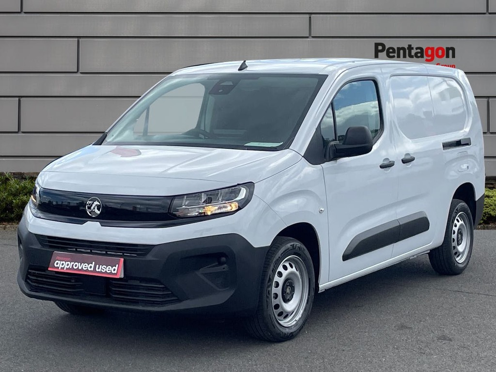 Vauxhall Combo XL Combo Cargo 1.5 Turbo D 100Ps Prime Plus DS26MJK White #3