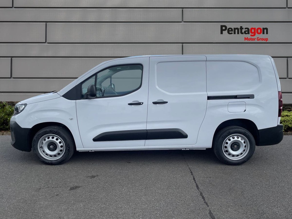 Vauxhall Combo 1.5 Turbo D 100Ps Prime H1 Van White #12