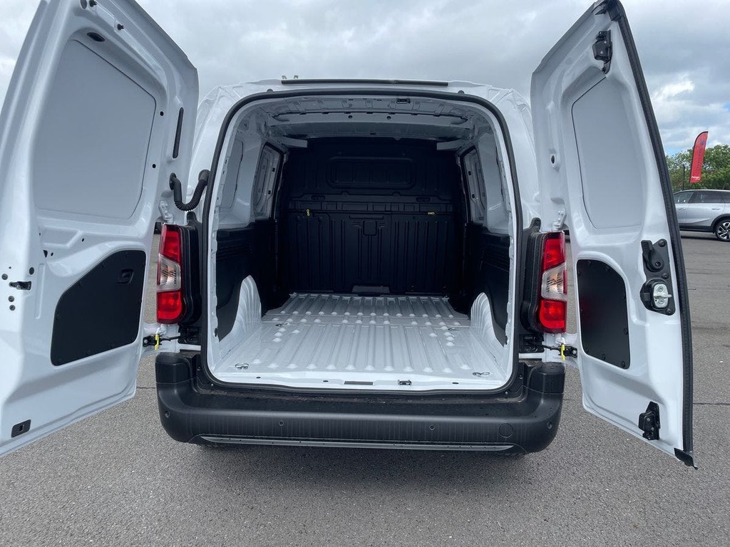 Vauxhall Combo 1.5 Turbo D 100Ps Prime H1 Van White #10