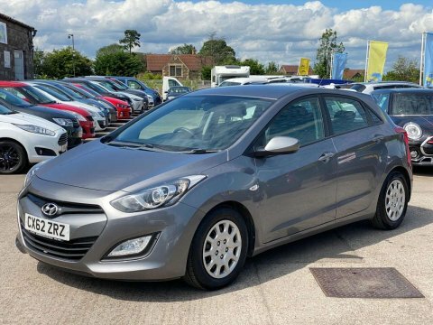 Hyundai I30 1.4 Classic Crdi CX62ZRZ Grey #4
