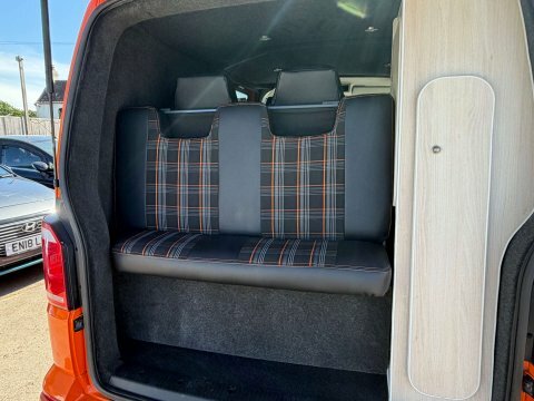 Volkswagen Transporter 2.0 Transporter T32 DV17JXC Orange #3