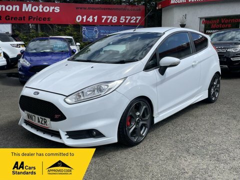 Ford Fiesta 1.6T Ecoboost St-3 WN17AZR White