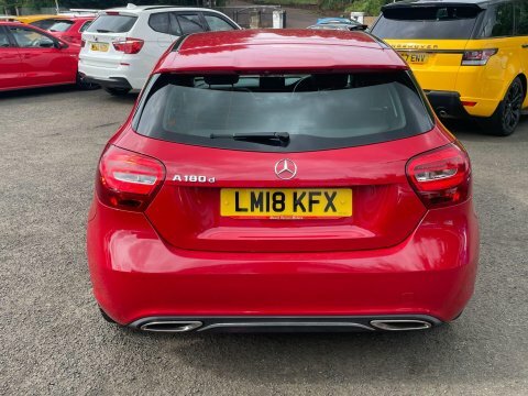 Mercedes-Benz A Class 1.5 A180d Sport  #5