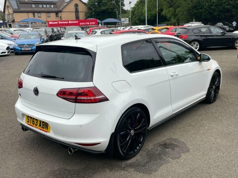 Volkswagen Golf 2.0 Tsi Bluemotion #6