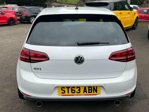 Volkswagen Golf 2.0 Tsi Bluemotion #5