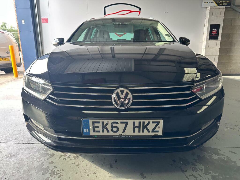 Volkswagen Passat 2.0 Tdi Se Business Estate EK67HKZ Black #4