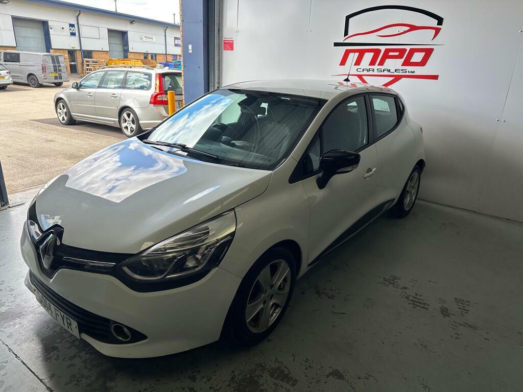 Renault Clio 1.2 16V Dynamique Medianav Hatchback SO14FYR White #2