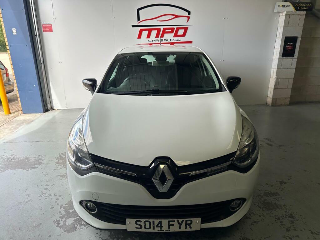 Renault Clio 1.2 16V Dynamique Medianav Hatchback SO14FYR White #3