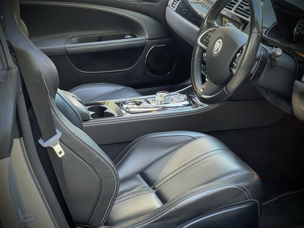 Jaguar XKR 5.0 V8 Euro 5 Silver #15
