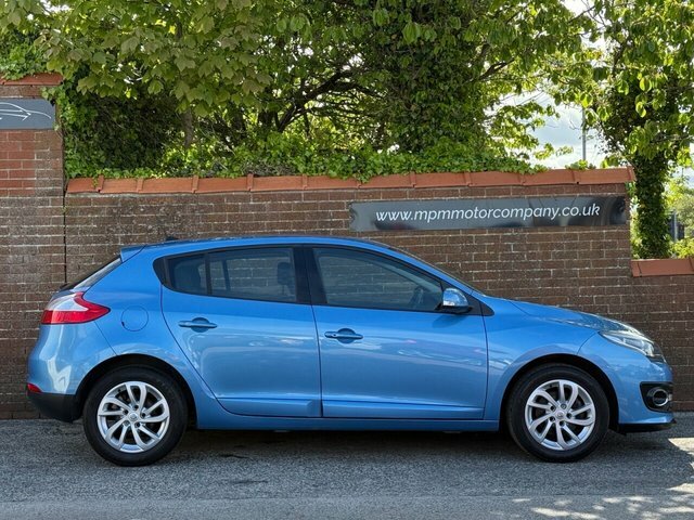 Renault Megane 1.6 Vvt Dynamique Tomtom Hatchback Manu Blue #3