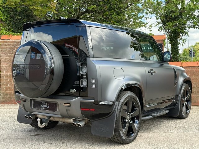 Land Rover Defender 5.0 P525 V8 Carpathian Edition Suv Grey #5