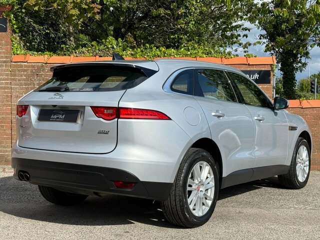 Jaguar F-Pace 2.0 D180 Portfolio Suv Awd Euro 6 SR69KTV Silver #5
