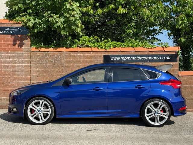 Ford Focus 2.0 Tdci St-3 Hatchback Euro 6 ST18RZY Blue #4