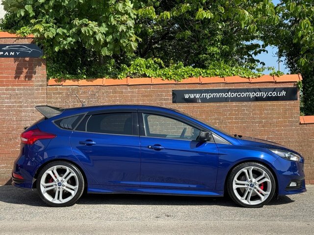 Ford Focus 2.0 Tdci St-3 Hatchback Euro 6 ST18RZY Blue #3