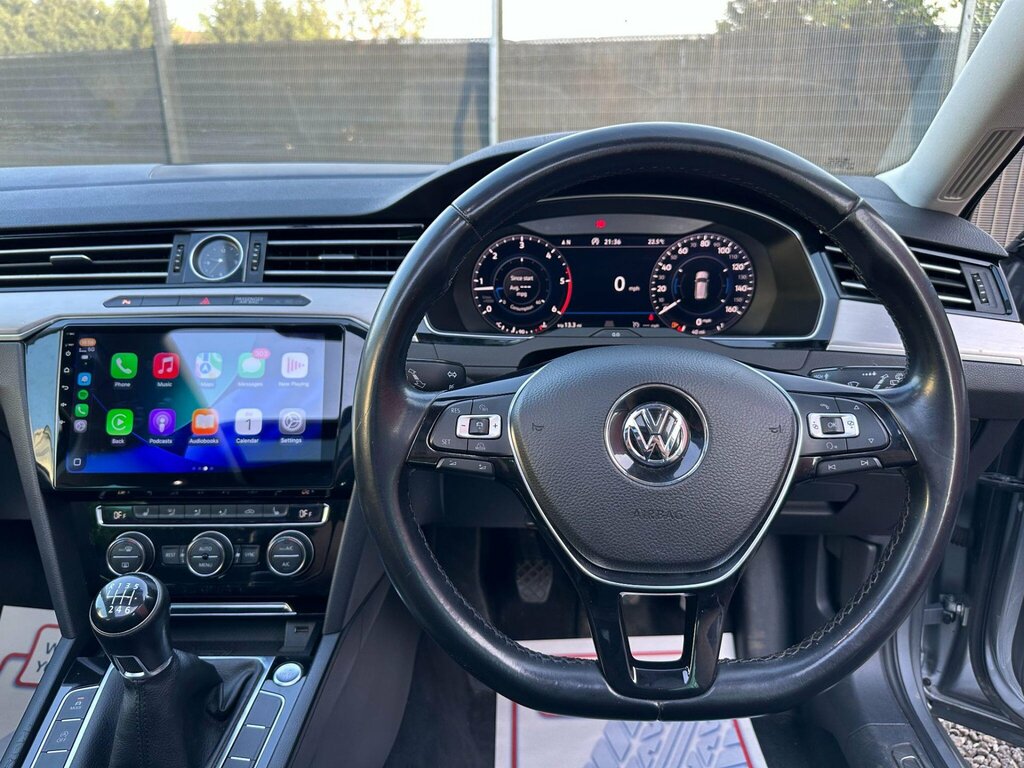 Volkswagen Passat 1.6 Tdi Gt Euro 6 Ss Silver #4