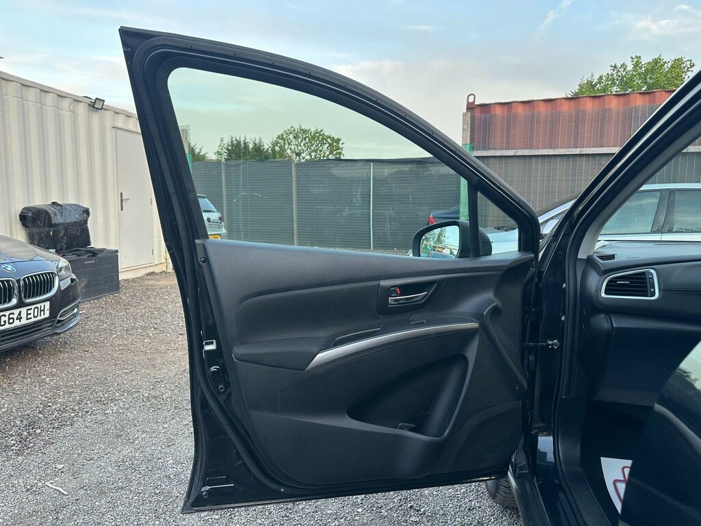 Suzuki SX4 E-four 2.5 Black #39