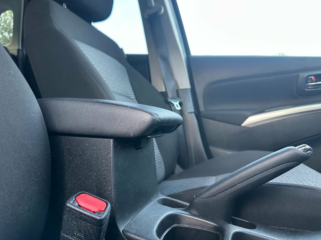 Suzuki SX4 E-four 2.5 Black #25