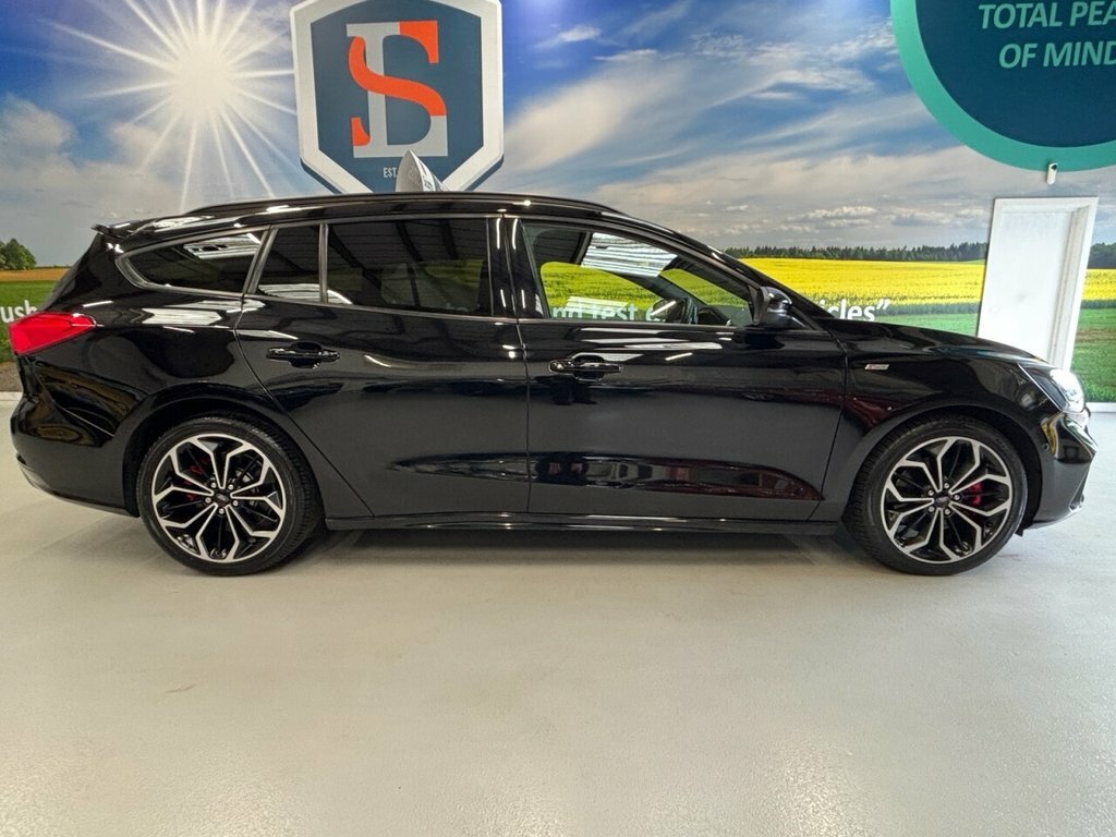 Ford Focus 2L St-line X Black #4