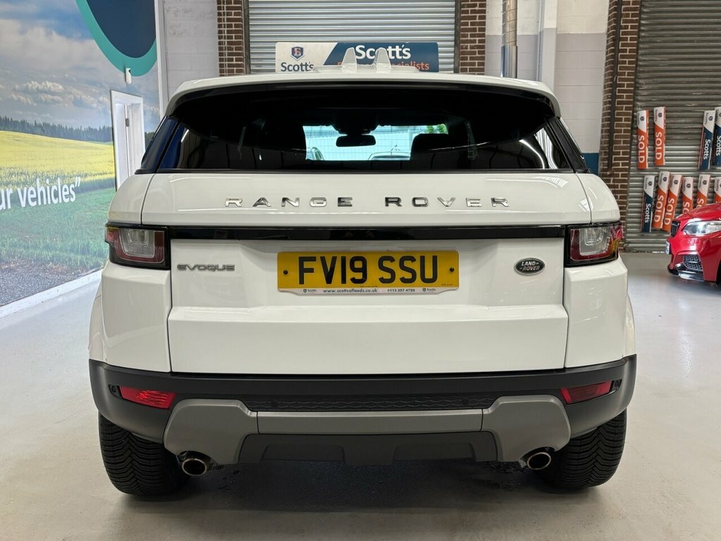 Land Rover Range Rover Evoque 2L Se Tech FV19SSU White #6