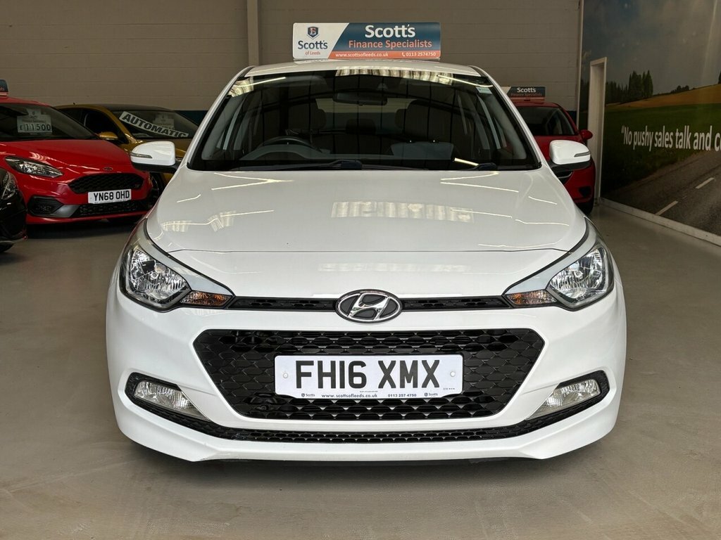 Hyundai I20 1L Se FH16XMX White #2