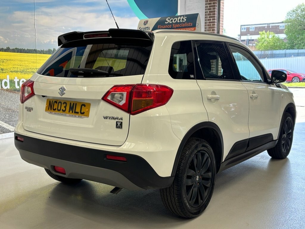 Suzuki Vitara 1.6L Kuro NC03MLC White #5