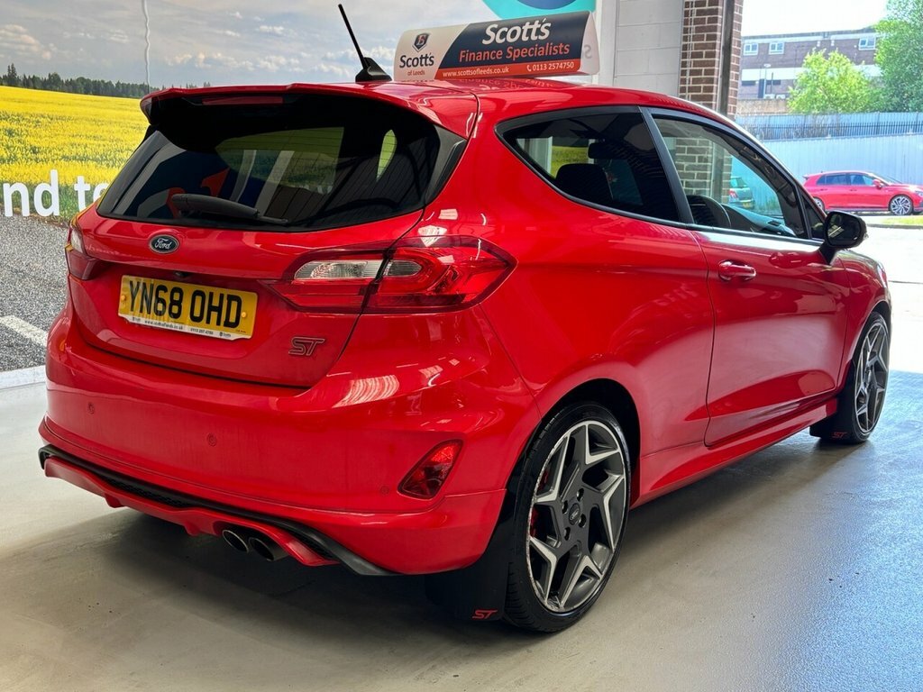 Ford Fiesta 1.5L St-3 YN68OHD Red #5