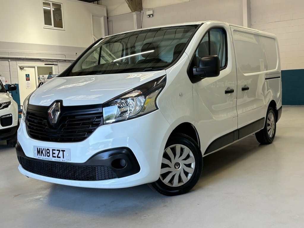 Renault Trafic 1.6L Business MK18EZT White #3